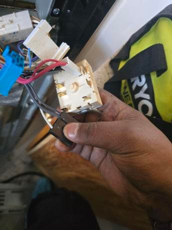 Washer and dryer repair service by Calgary appliance technician