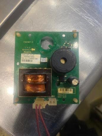 Oven control board diagnosis and repair by Calgary appliance technician